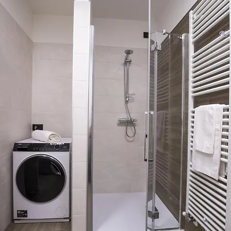 Lejlighed Borgo Verticale Luxury *