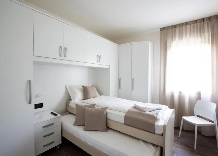 Borgo Verticale Luxury شقة فيلتري